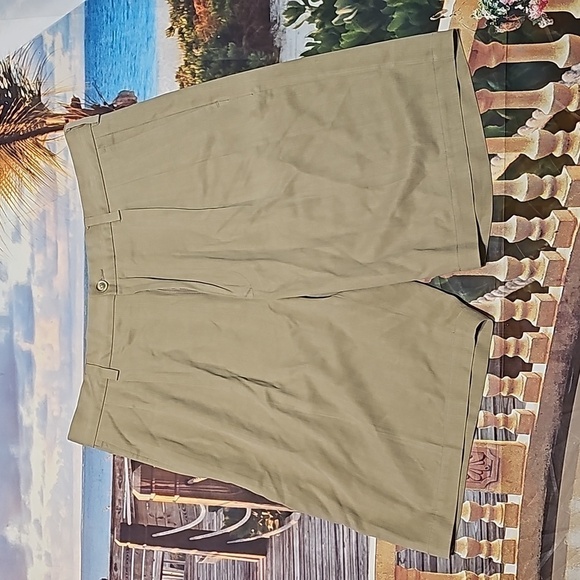 Tommy Bahama Other - Tommy Bahama Silk Blend Shorts Size 34